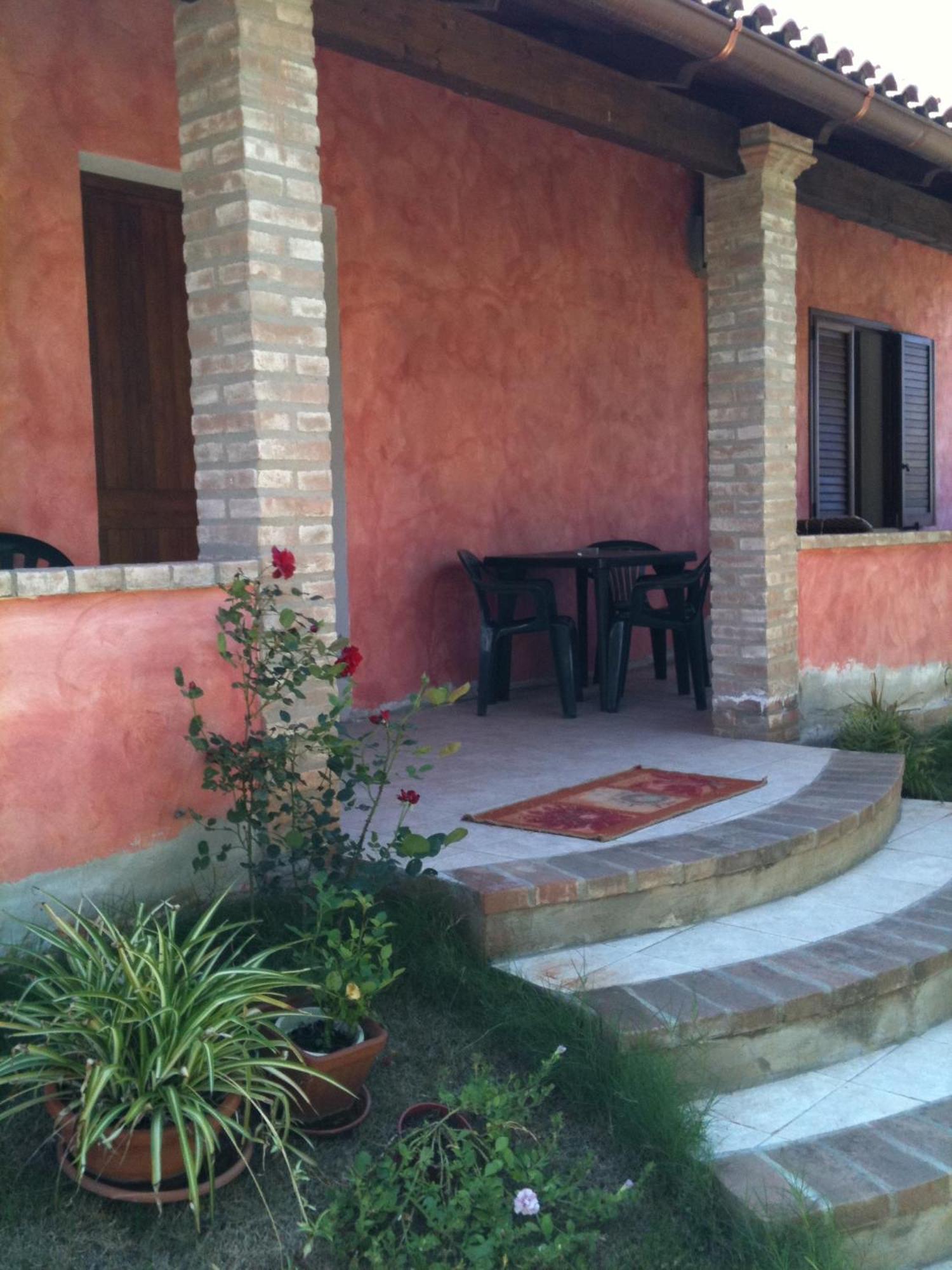 Agriturismo Il Paradiso Iglesias Luaran gambar